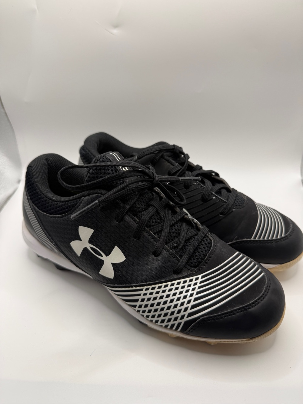 Under Armour Black and White softball Cleats